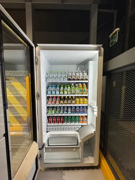 경북 제조업체 공장동 작업동 출입구·휴게 공간 설치 사진 2